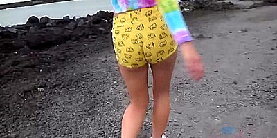 Khloe Finally Makes It To Hawaii With You! - Khloe Kapri