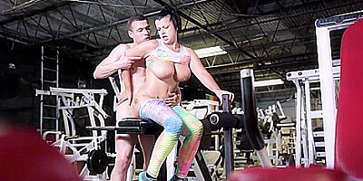 Nadia White In Next Level Workout