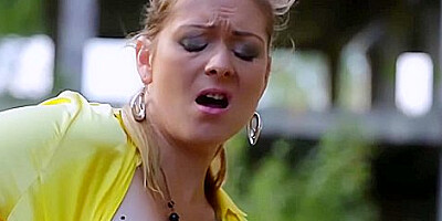 Valentina Ross - Valentinas Fully Clothed Pissing In Action