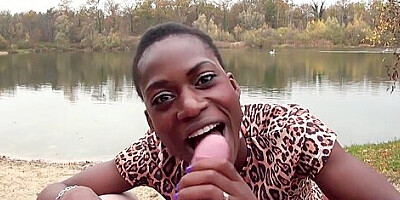 Une Ado Black Avec Un Corp De Ouf Sexhi