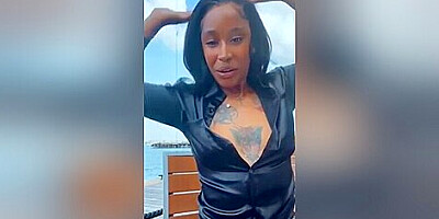 Pretty Step sisters Twerk