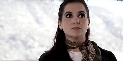 Bearded man tricks brunette girl into hookup