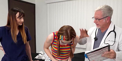 Nerdy teen Reese Robbins gets a creampie from Doctor Crew
