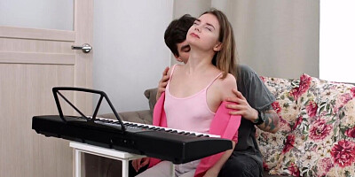 Teen cock-craver lures her music tutor on anal fucking