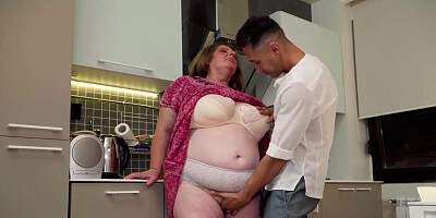 Slut craves orgasm and goes getting fucked