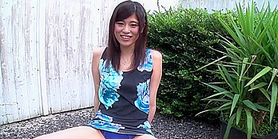 Marvelous Ema Kato Is Making Dude Cum Outside