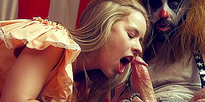 Free Premium Video Lilly Ford Isnt Afraid Of Clowns