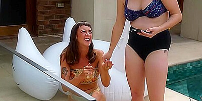 Lilium, Loretta Woolf & Robin Raine - Bts