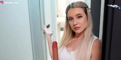 The Courier Screwed Up and Brought the Wrong Dick, I had to Fuck a Stranger t...