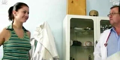 Gyno patient Monika cunt buttplug gyno clinic examination