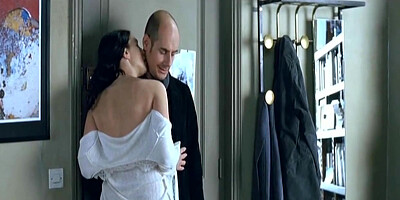 Monica Bellucci bare episodes - HD