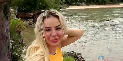 Bella Rose In You Take A Romantic Stroll, Then She Gets You Off