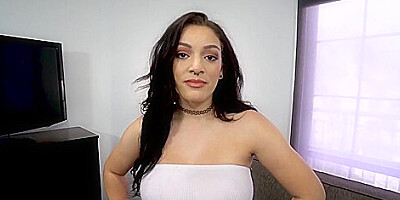 Violet Smith - Juicy Booty Claps