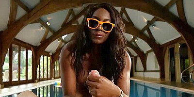 Horny Ebony Cougar Jai James Breathtaking Porn Clip