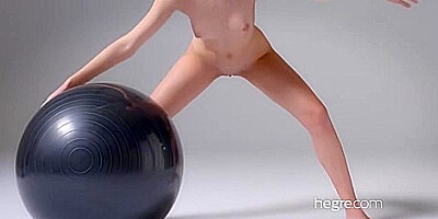 Ariel Naked Fitness