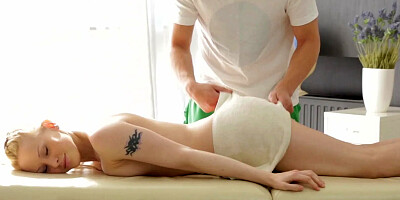 Sexy and seductive Kate teases her guy