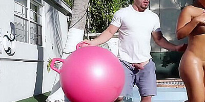 Rose Monroe In X Rated Exercise