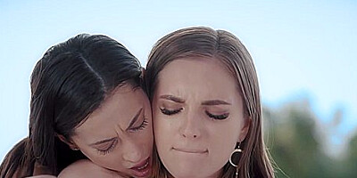 Vika Lita And Georgia Jones - Open Minds Think Alike