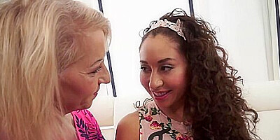 Melody Petite, Ilona G