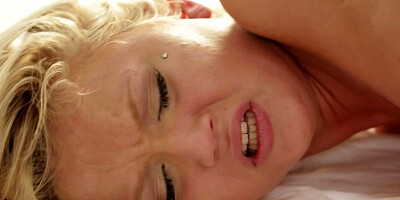 Dakota Skye is fucked by Michael Vegas in hot hardcore scene