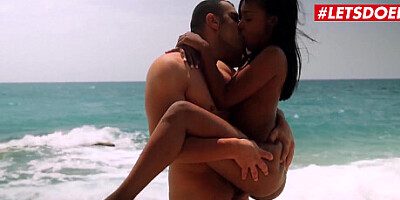 LETSDOEIT - Ebony Teen Noe Milk Seduced And Fucked At The Beach