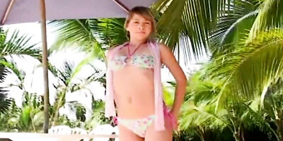 Little Bree and Bree's amateur porn by Premium GFs