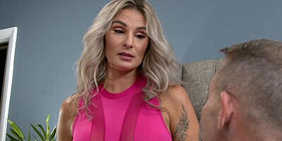 Mandy Rhea Wants Her Fling's Cock Even More After He Admits He's Married!