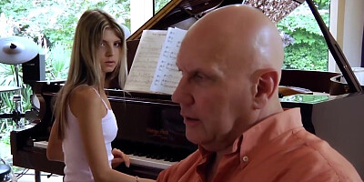 Bald oldman fucked skinny teen