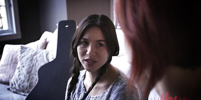 Watch crazy Shyla Jennings and Bree Daniels's dirt