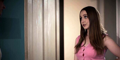 Khloe's brunette xxx