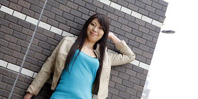 Solo amateur Taylor Nicole is teasing her perfect hole