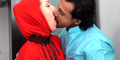 Muslim wife with a fat ass banged in front of a cuck