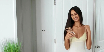 Slender Latina beauty tempts lover into tasting her peach