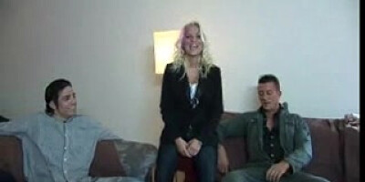 Dutch farmers searching for sluts - introduction