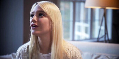 Amatory Chad White and Cadence Lux at scissoring in lesbian xxx