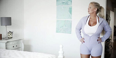 Alura Jenson's blowjob movie by MissaX