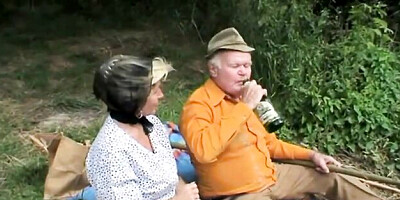 Oldie action with freely sugar from Gramps On Teens