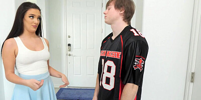 Sexy StepMILF Alice Visby Asks stepson to Play a Game, Imagine Im NOT Your Stepmom -S2:E2