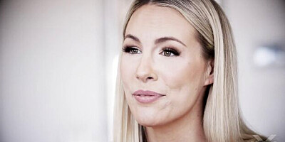 Hot Charlie Forde and Bunny Madison at threesome trailer