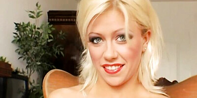 Lissome Lex and Lucy's shaved clip