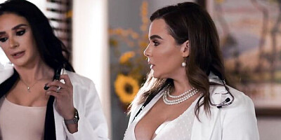 Natasha Nice and Sheena Ryder's teen (18+) xxx by Mommy's Girl