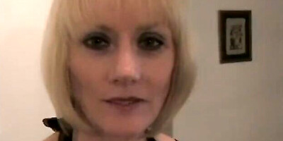 Elegant femme at grannies clip
