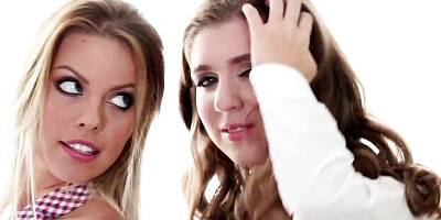 Britney Amber and Alex Chance's lesbians porn by I Kiss Girls
