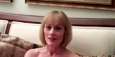 Wicked Sexy Melanie - mature clip