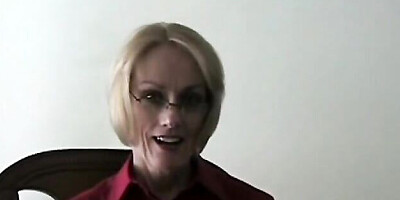 Well-proportioned amateur's granny dirt