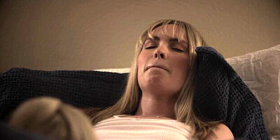 Bendy Lilly Bell and Maya Woulfe's lesbian smut