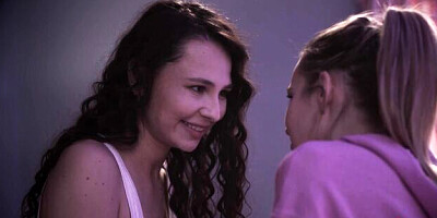 Watch sensuous Scarlett Sage and Liz Jordan's movie