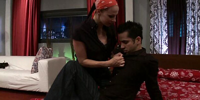 Watch alluring Gianna Michaels's scene
