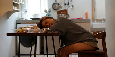 Average girl enjoys an above average fucking on the floor