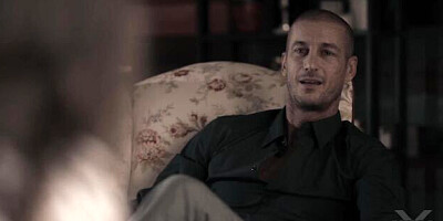 Bouncy Kit Mercer and Aila Donovan's big tits xxx